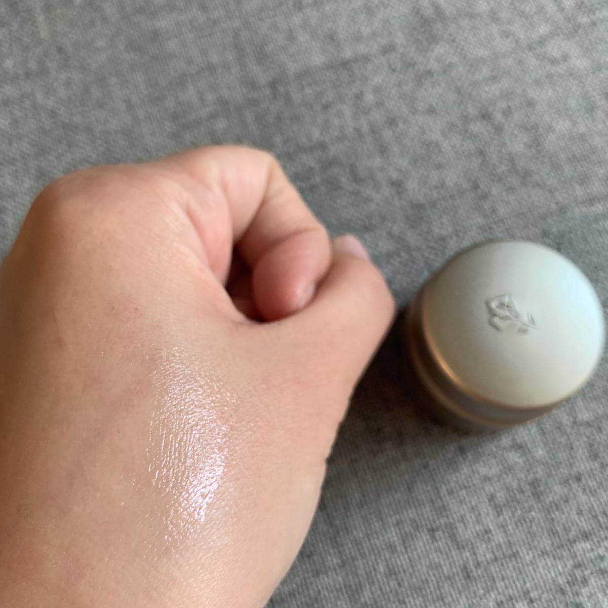 兰蔻菁纯眼霜 🍇兰蔻菁纯眼霜是我一直在回购的​眼霜之一，海