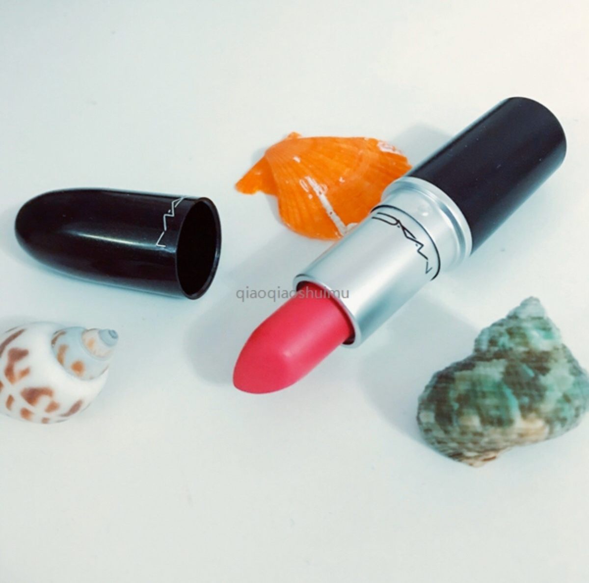 怎样化解这支超美的玫红色的干？我成功啦😁 Mac口红里，最