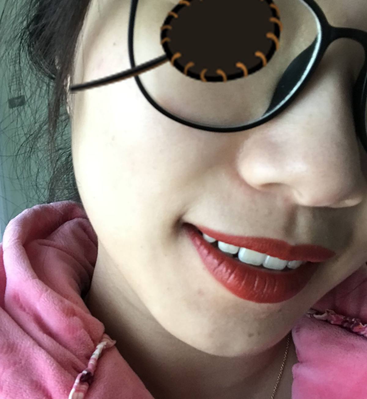 最近很喜欢的两支口红 1，mac chili~小辣椒，砖红色