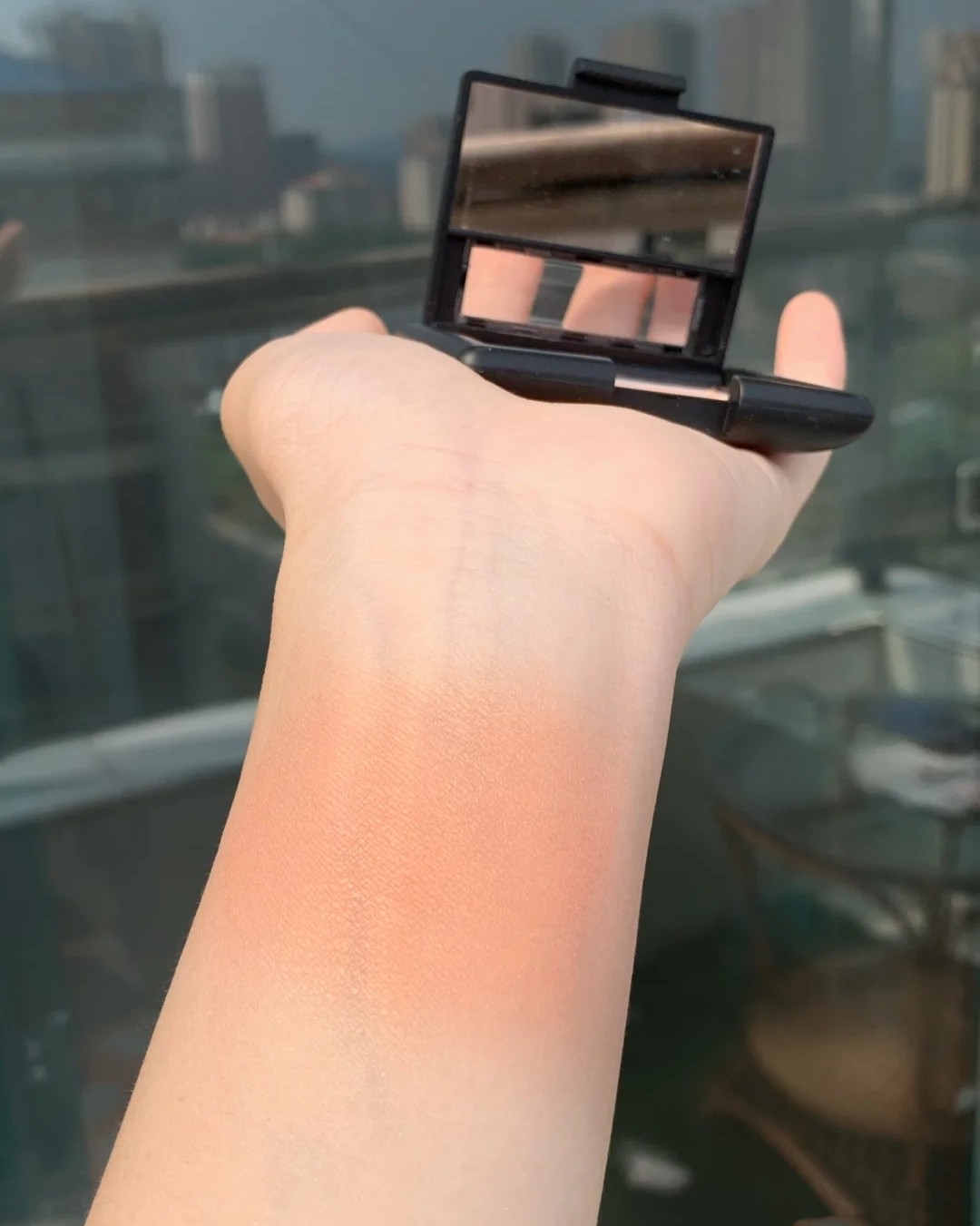 又一颗白菜价日杂奶茶腮红！！！！ 大概好像27 27=一杯奈