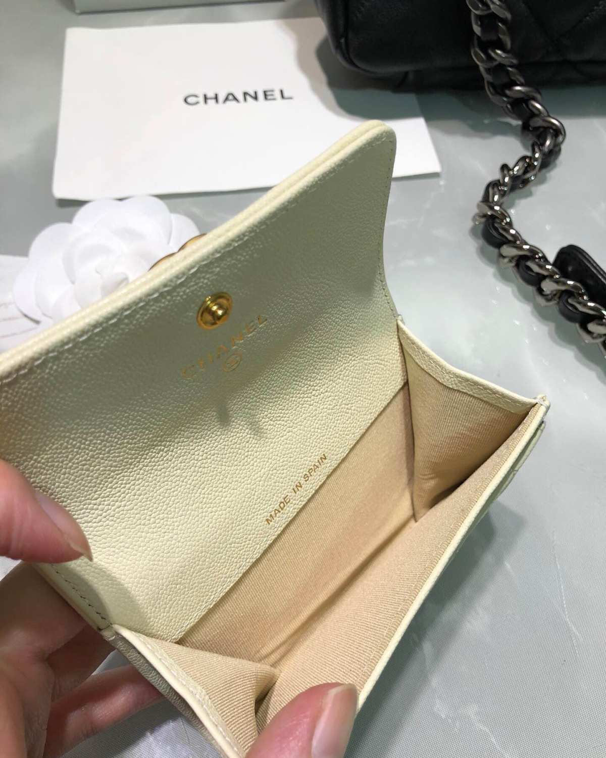 CHANEL 钱包 小巧精致 实拍如图