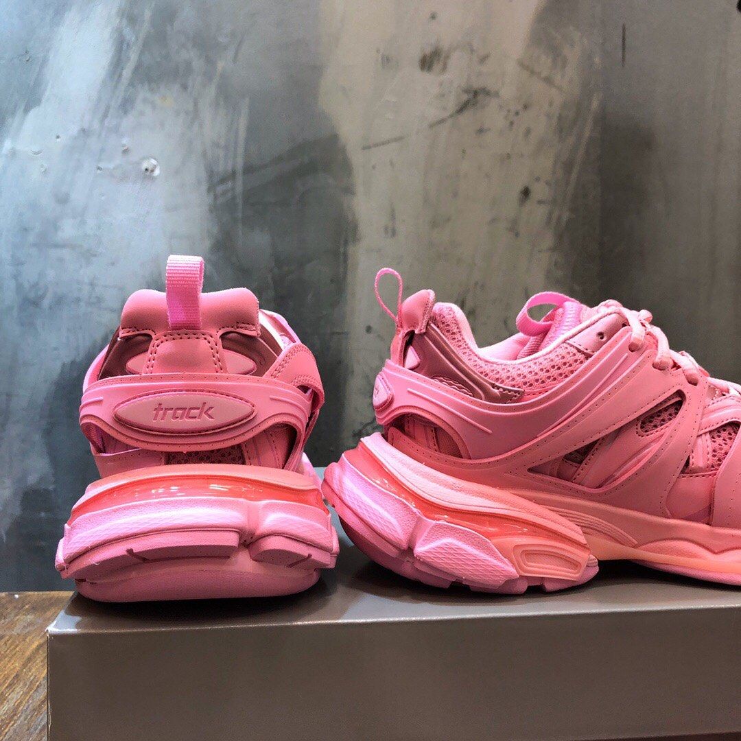 粉粉粉粉粉 Balenciaga/巴黎世家老爹鞋