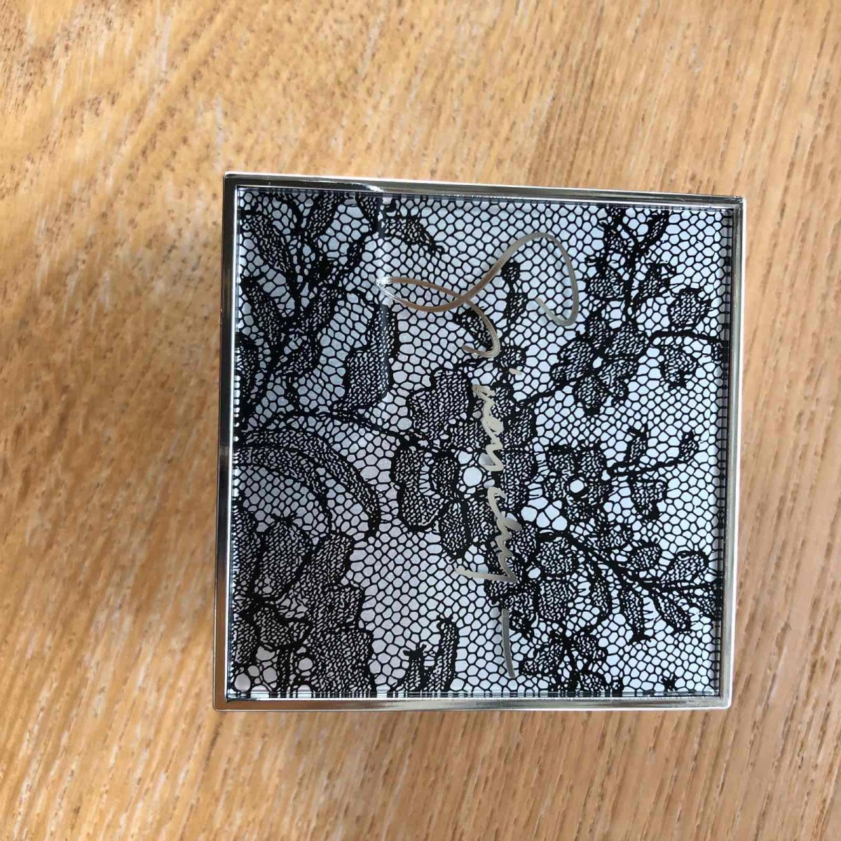 纪梵希散粉和口红到货！  经历上次perfume’s clu