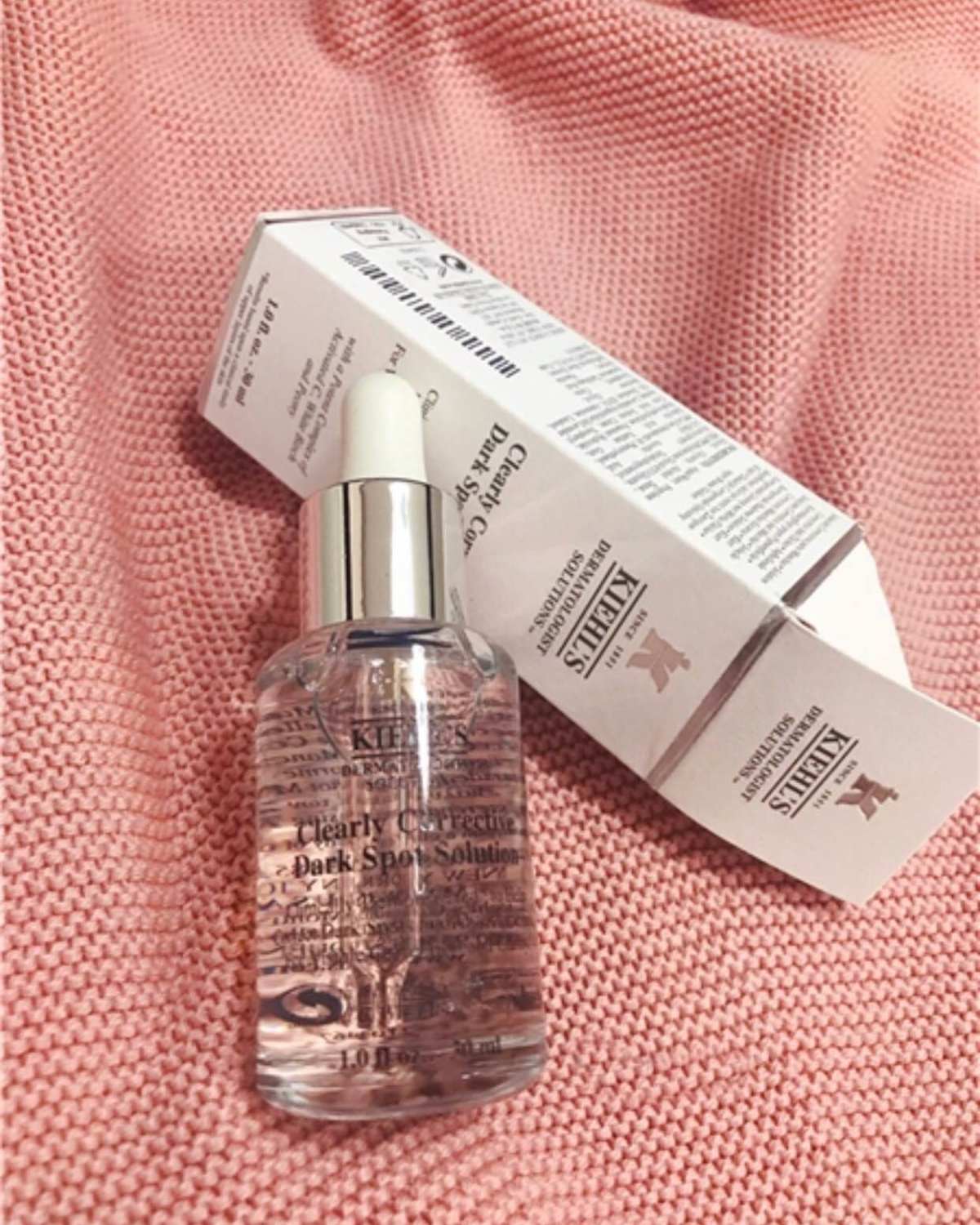 Kiehl's 集焕白均衡亮肤淡华液。没错，也就是