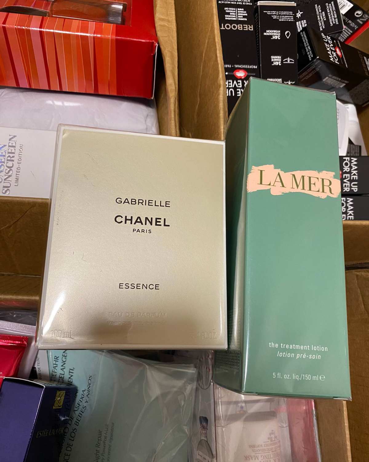拆包裹 雅诗兰黛小棕瓶50ml，红石榴洁面，粉洁，dw粉底 