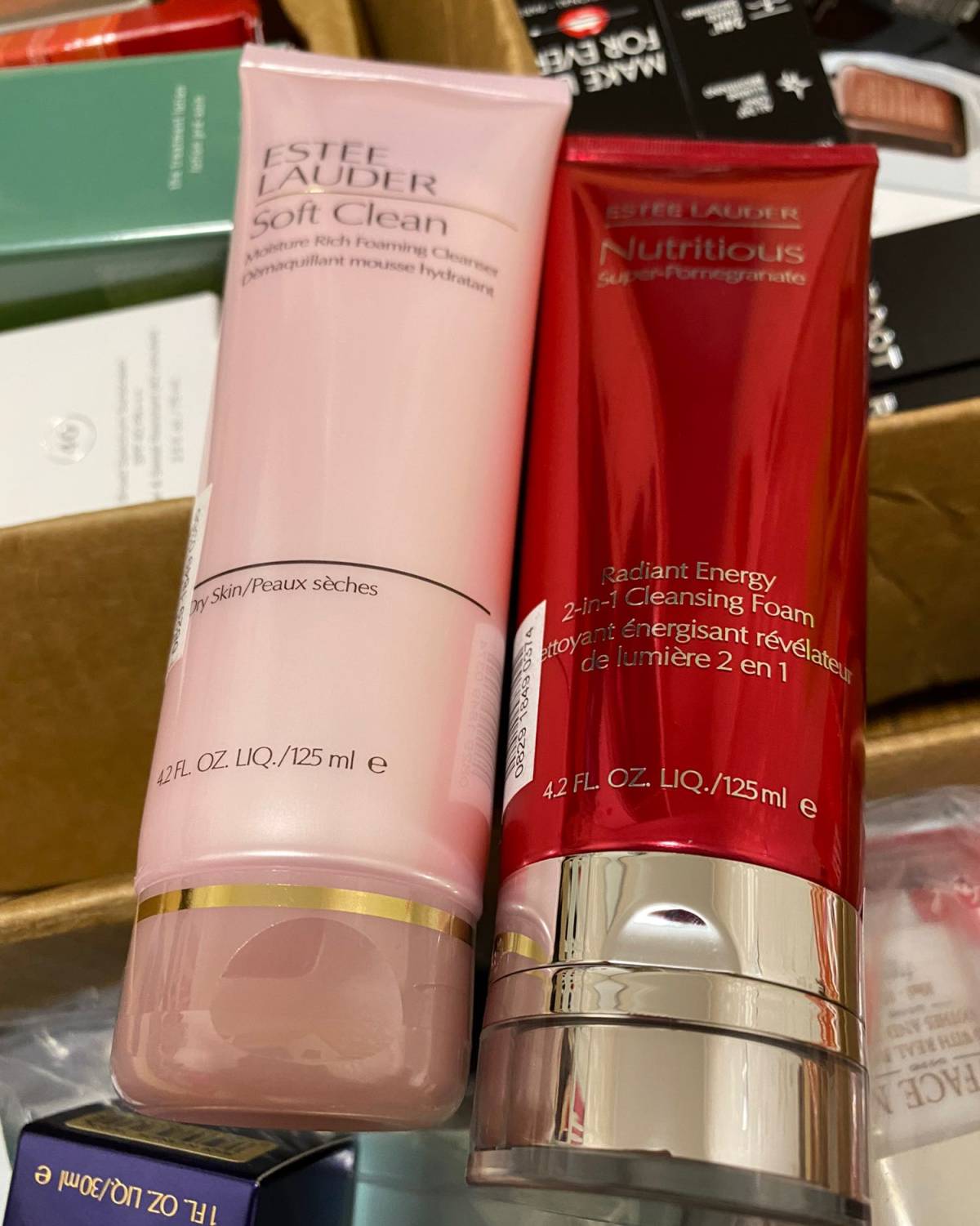 拆包裹 雅诗兰黛小棕瓶50ml，红石榴洁面，粉洁，dw粉底 