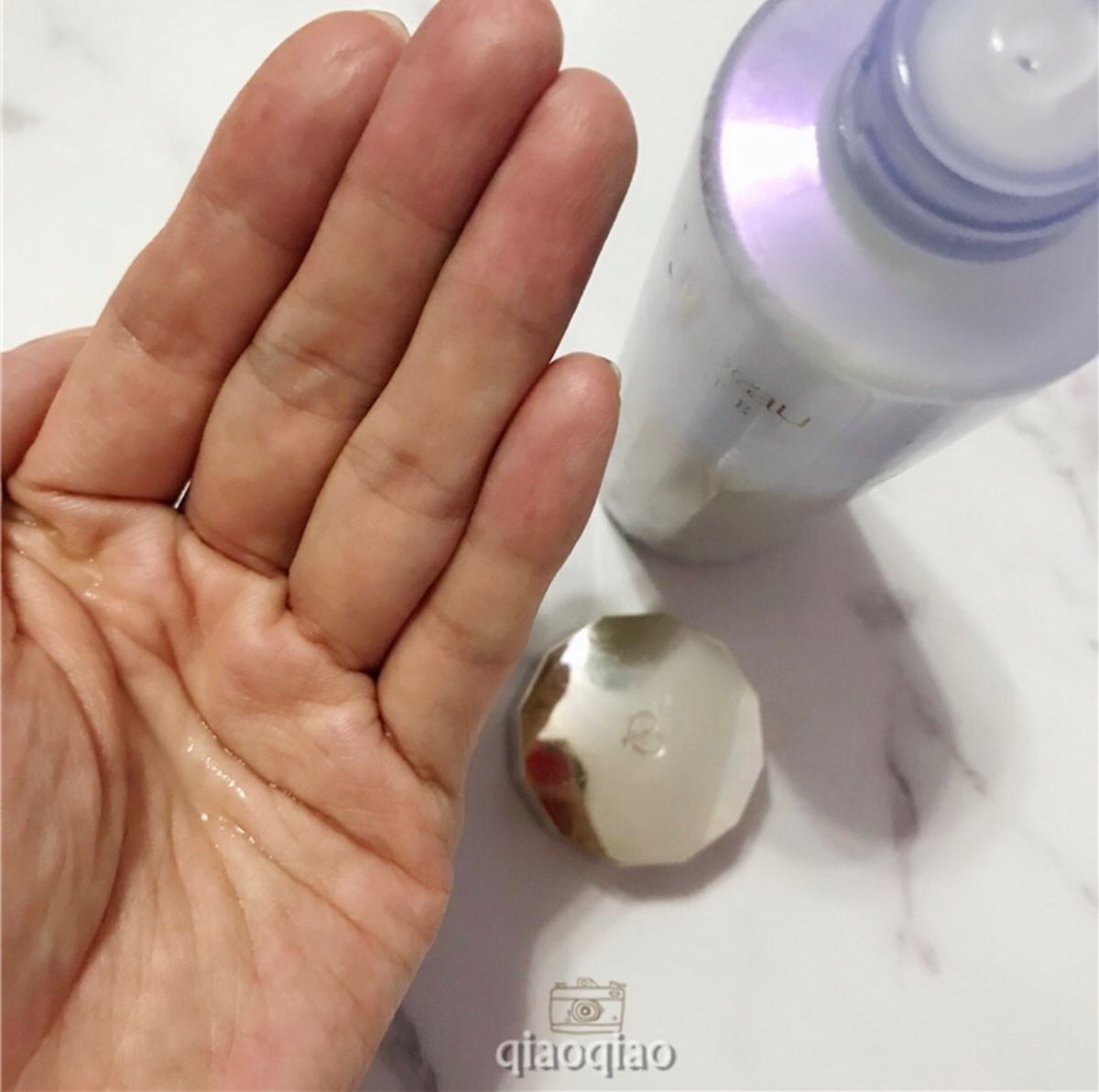 换季佳品**之❤️CPB水磨精华❤️ 其实这才是我最早接触到