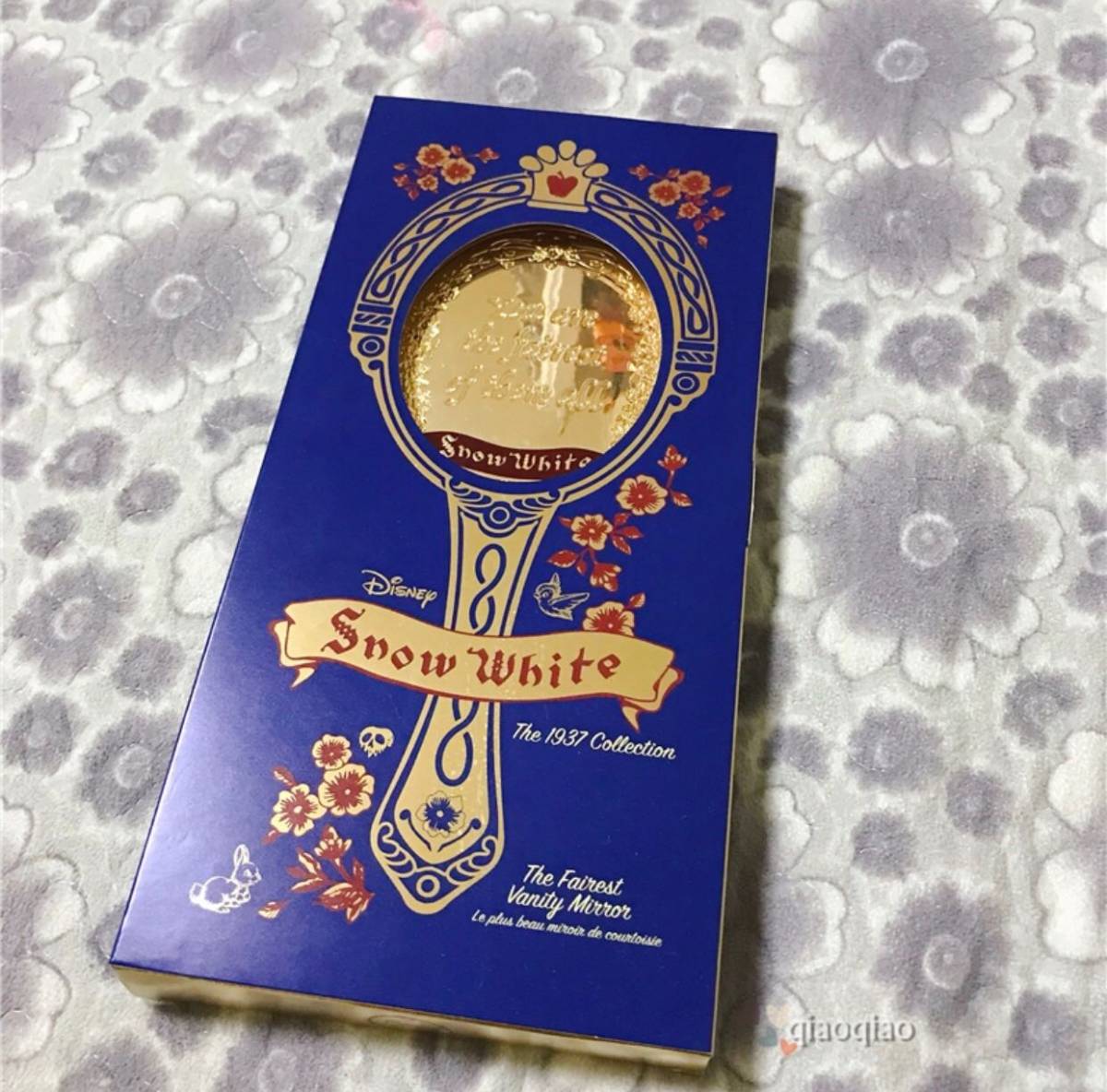 晒一款超美的化妆镜❤️ 其实呢，我化妆一般都是在卫生间的镜柜