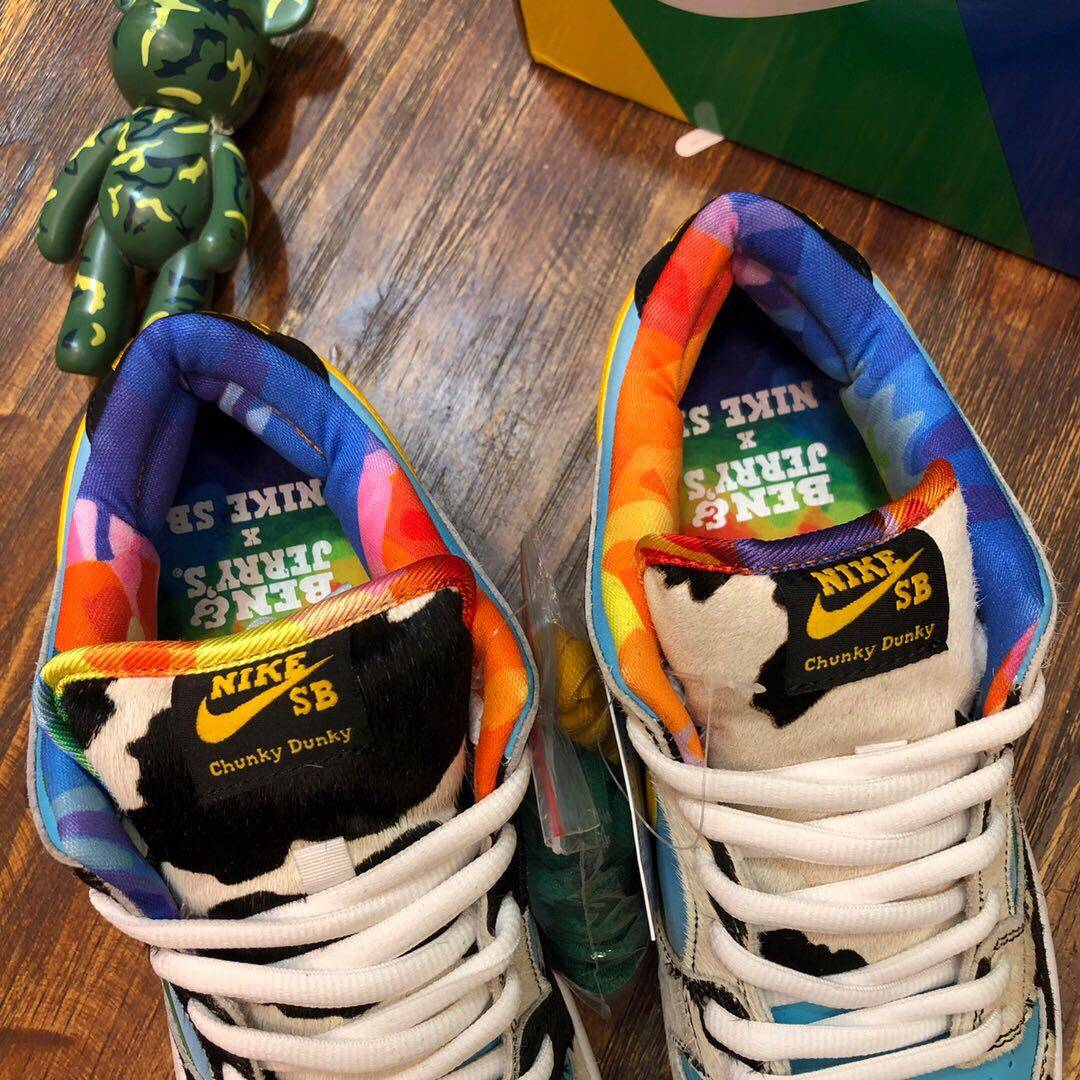 最新SB dunk联名款心都化了太可了 近日，Nike联名大
