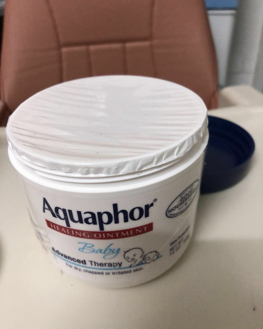 今天就来介绍一下超好用的Aquaphor，都给我买起来!  