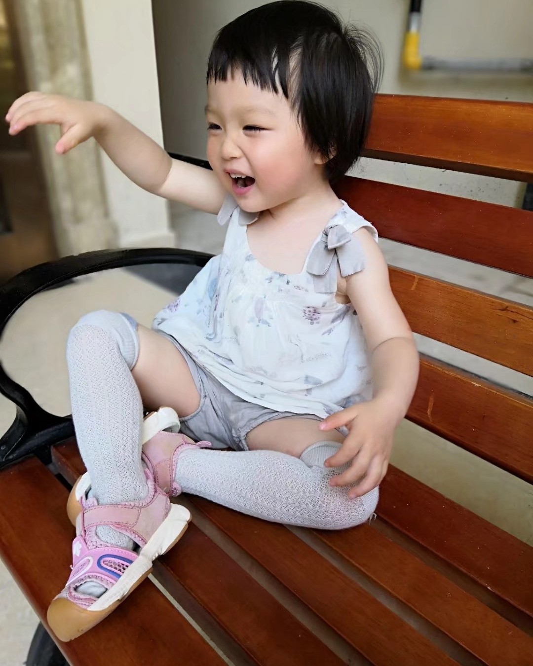 这是我家小盆友的第3个儿童节，作为爱臭美妈妈，肯定少不了有一