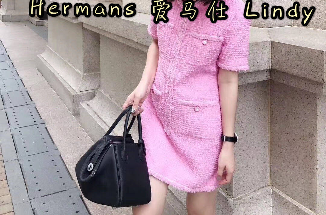 🎱🎱🎱TB 半月包+红挂🎱🎱🎱 除了奢侈品一线大