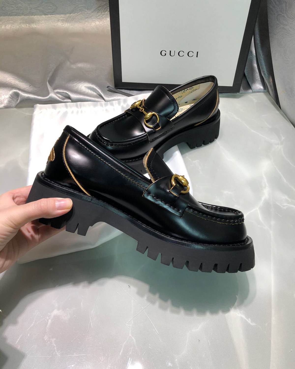 Gucci小蜜蜂厚底乐福鞋 很复古 好看也是真的好看！ 34