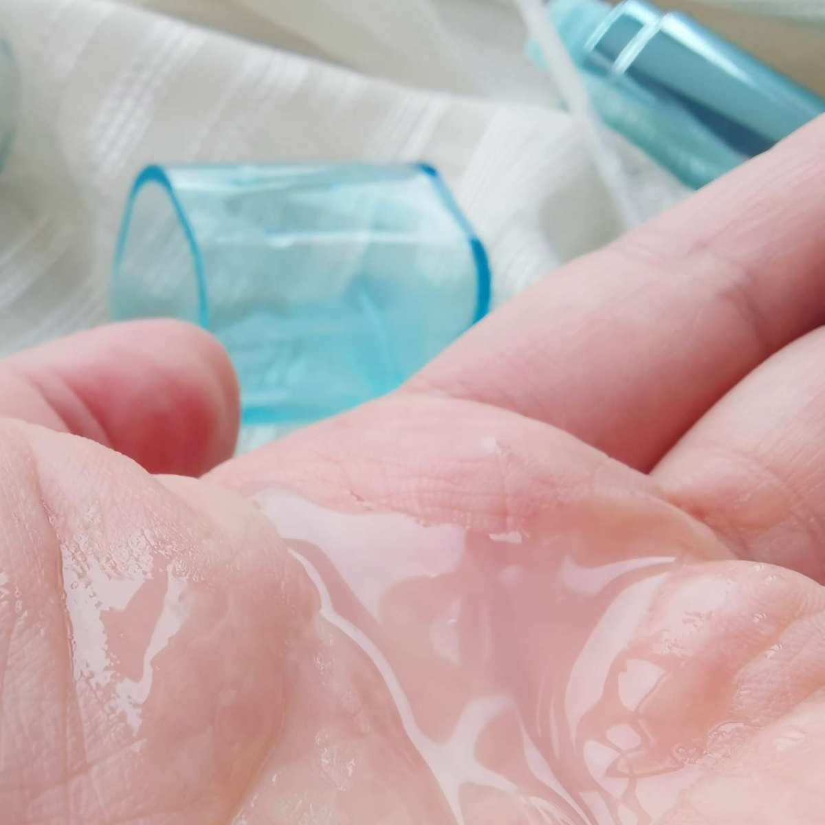 奥尔滨家族第二弹：奥尔滨肌底液，真的很稳定，效果很耐抗。 我