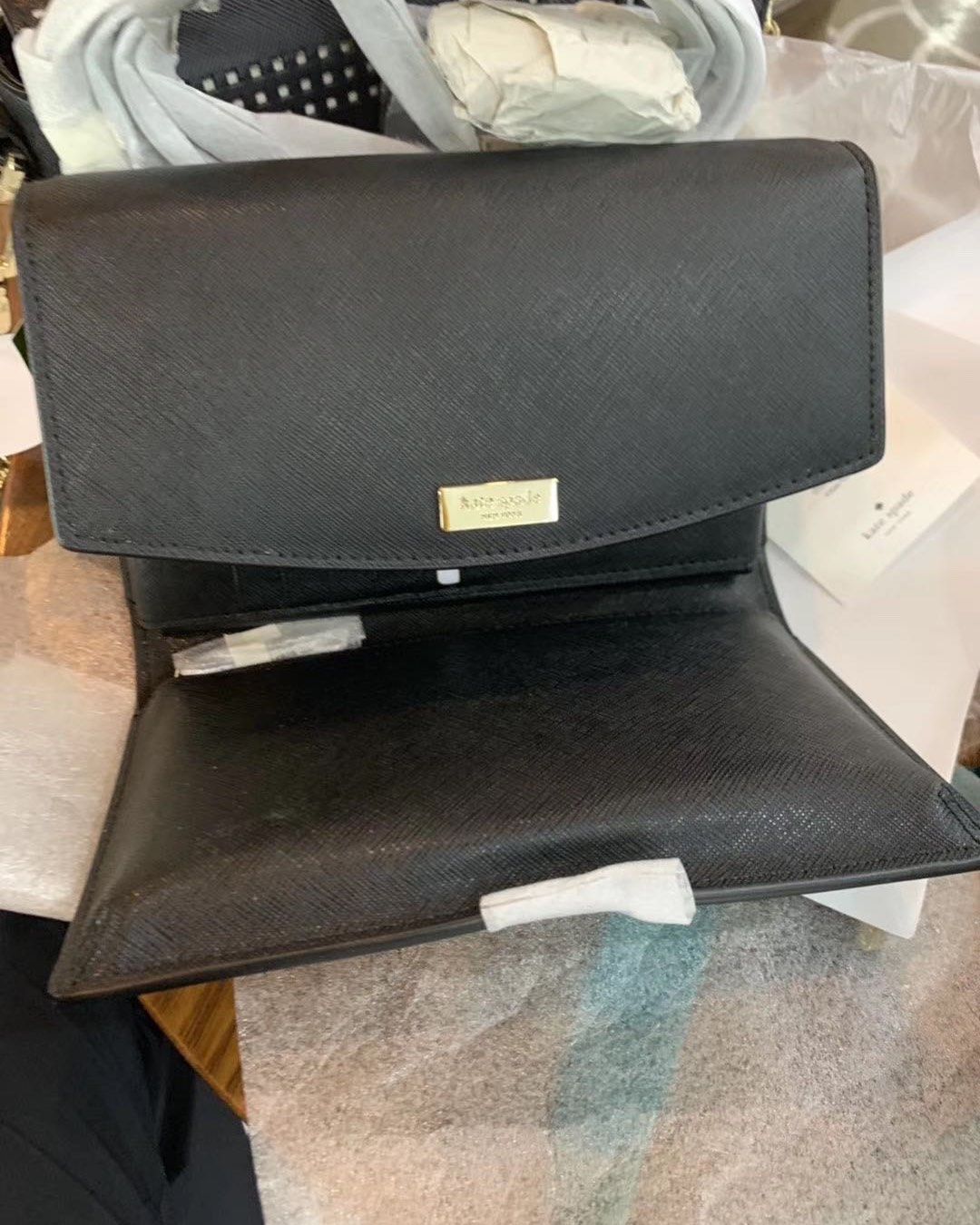 💫 KS凯特丝蓓kate spade斜挎十字纹牛皮包，包长