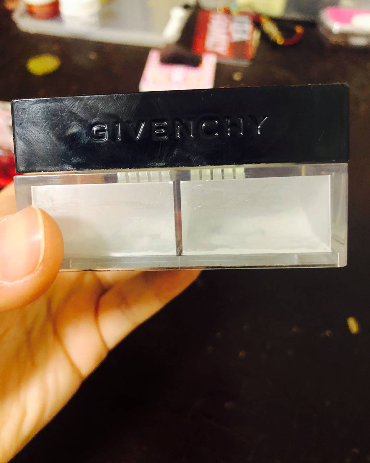 纪梵希(Givenchy)是来自法国的时装品牌，优美、简洁、