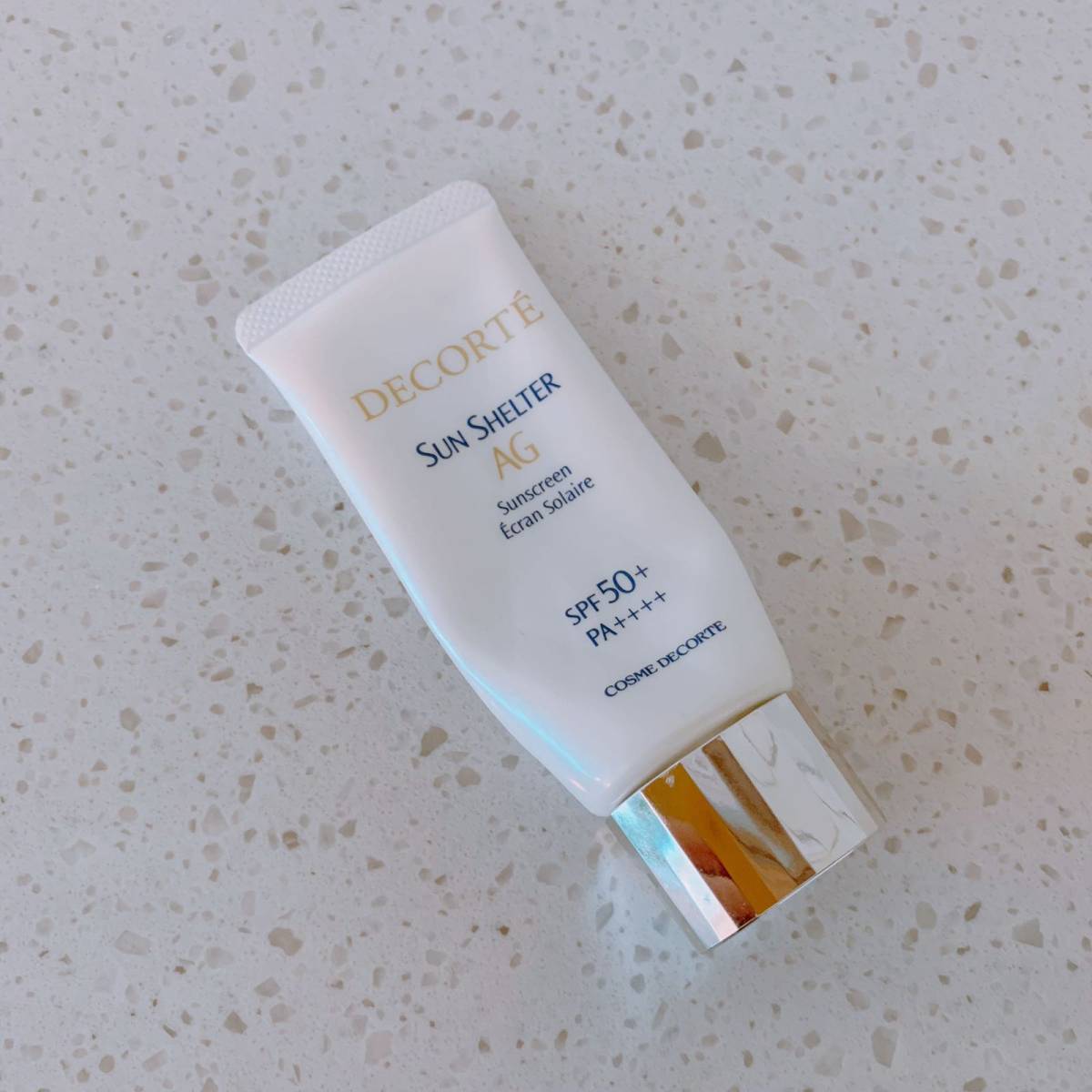 黛珂值得回购的一只  🍇肤质：混合偏干性肌肤 轻微 🍎诉