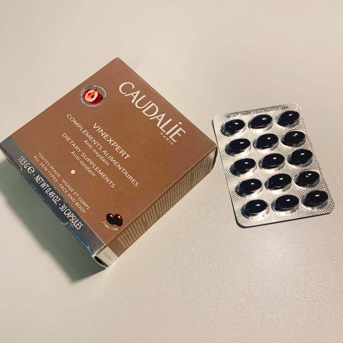 欧缇丽葡萄籽  一直回购的品  🍇诉求：抗衰  🍎日常状