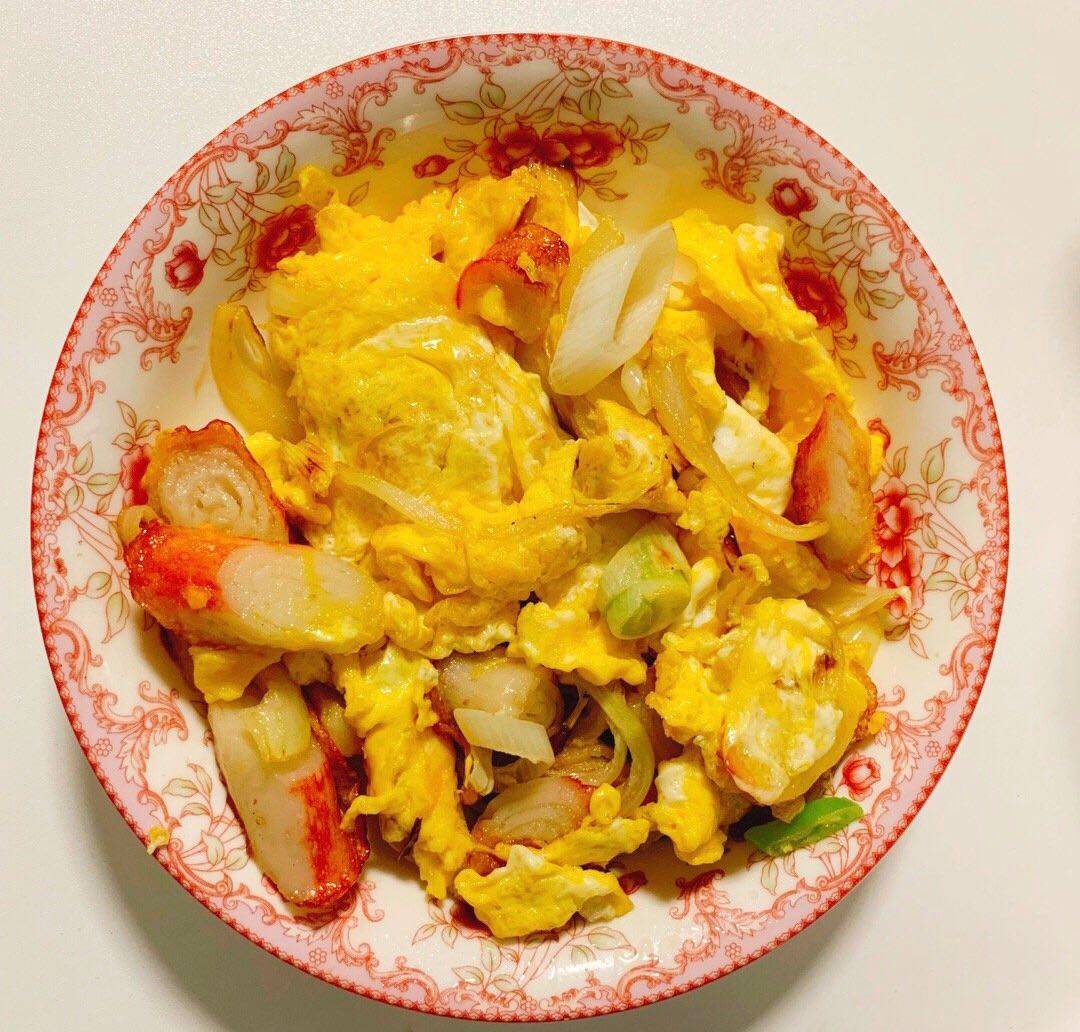 身打卡之day18  🍇早午餐：凉拌菜、鸡蛋蟹肉棒、煎饺子