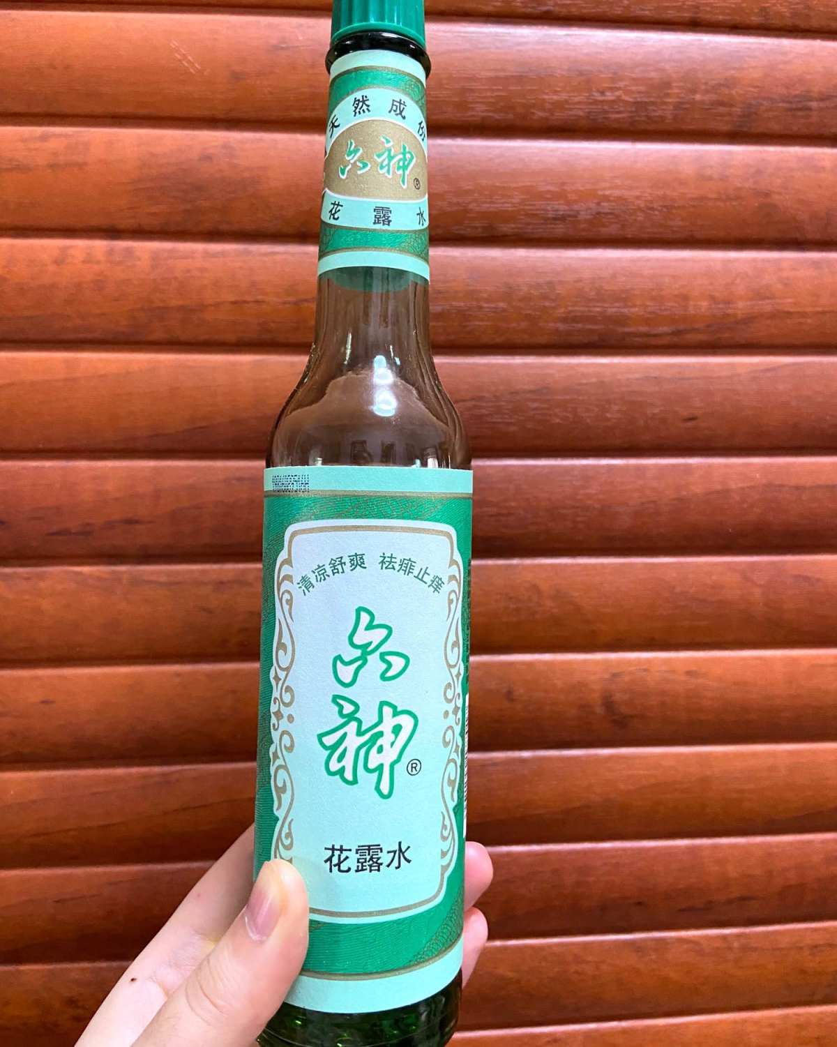 夏天超级实用的驱蚊小妙招，细数一下 💜六神花露水 这个东西