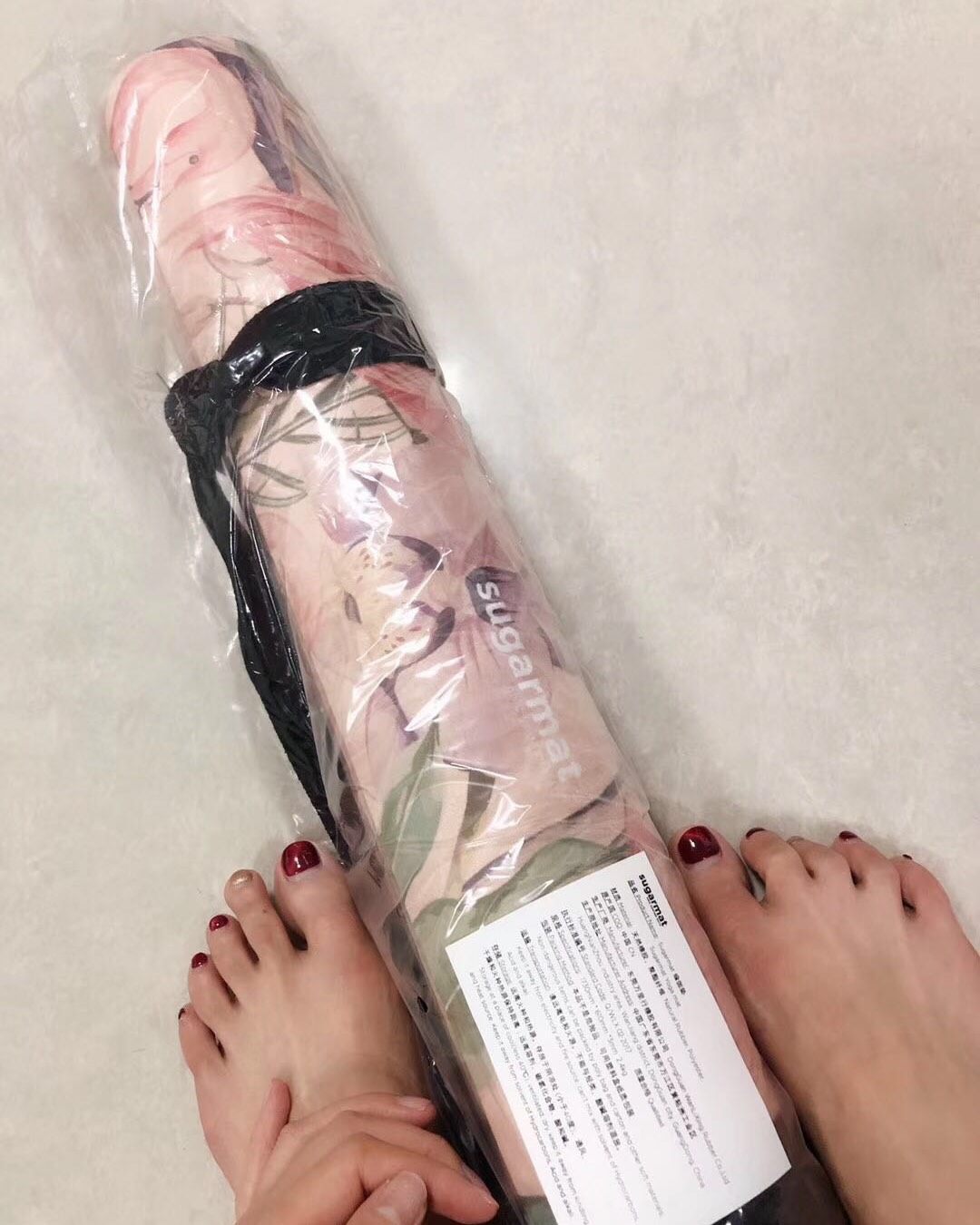 618购的sugarmat瑜伽垫 😂 某宝买的 价格368