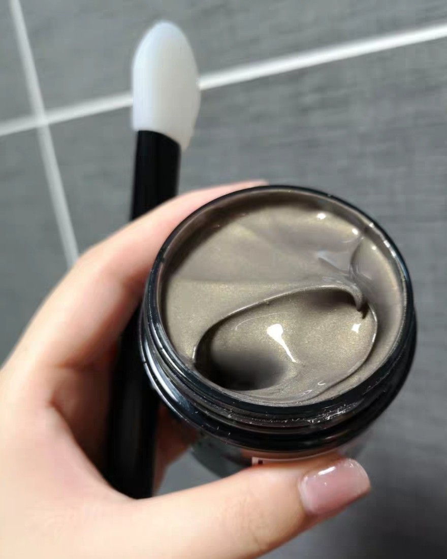 悦木之源黑金面膜，他家**我认可的产品，清洁能力出众，温和好
