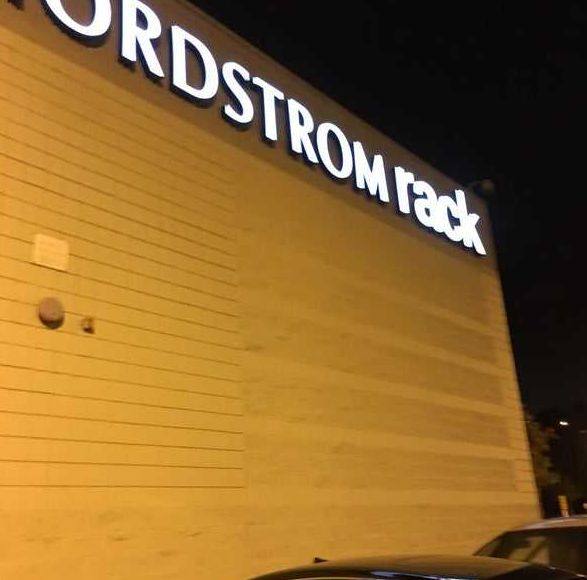 Nordstrom Rack官网怎么联系客服？客服邮箱和电话