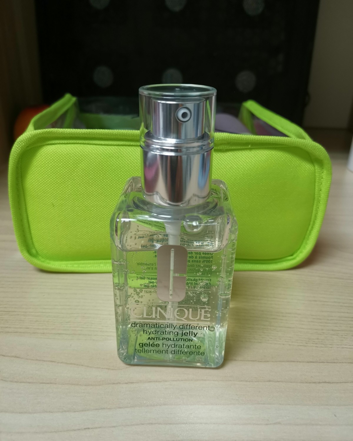 以物换物成功 图一是与vvm姐妹换的欧舒丹香皂，资生堂红腰子