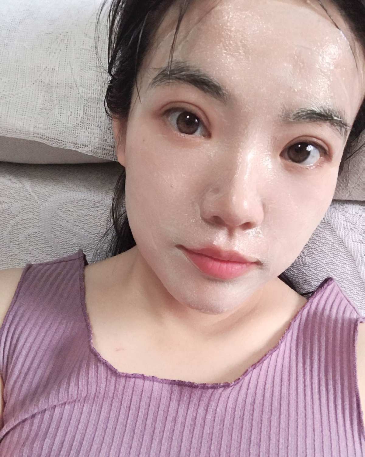 #7天面膜挑战# 又来打卡啦！今天的面膜是悦木之源菌菇面膜，