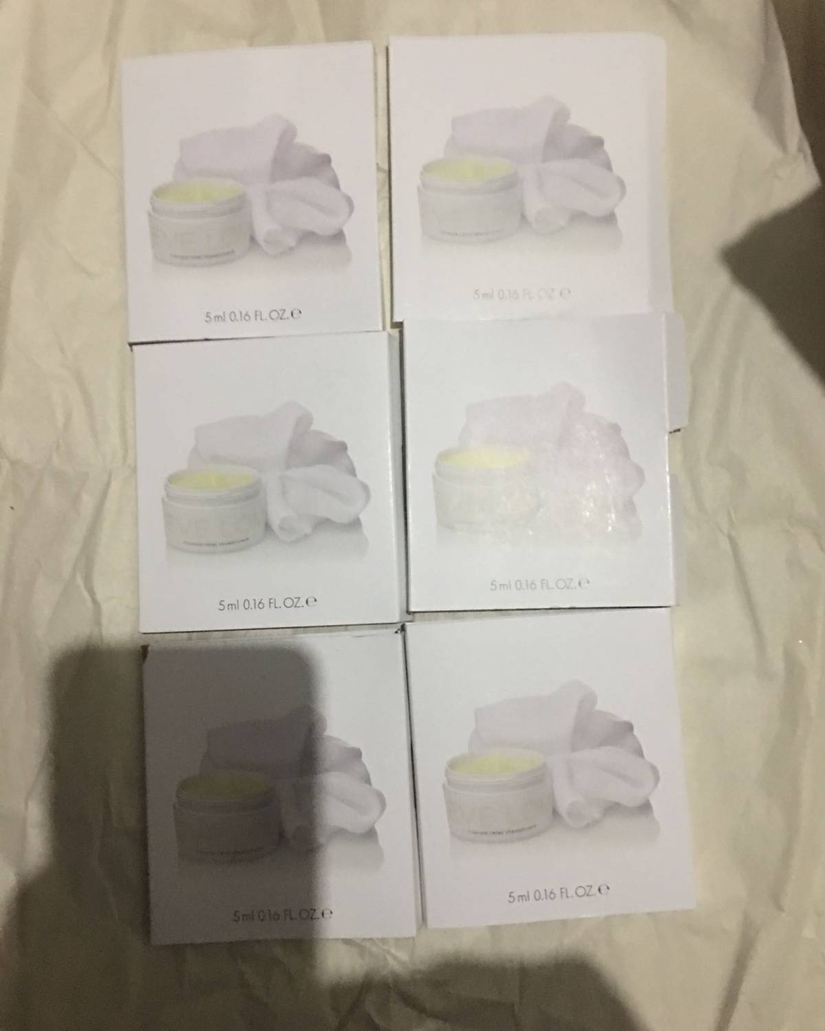 海淘圣罗兰香水中样tom ford口红中样等 今天终于到了点