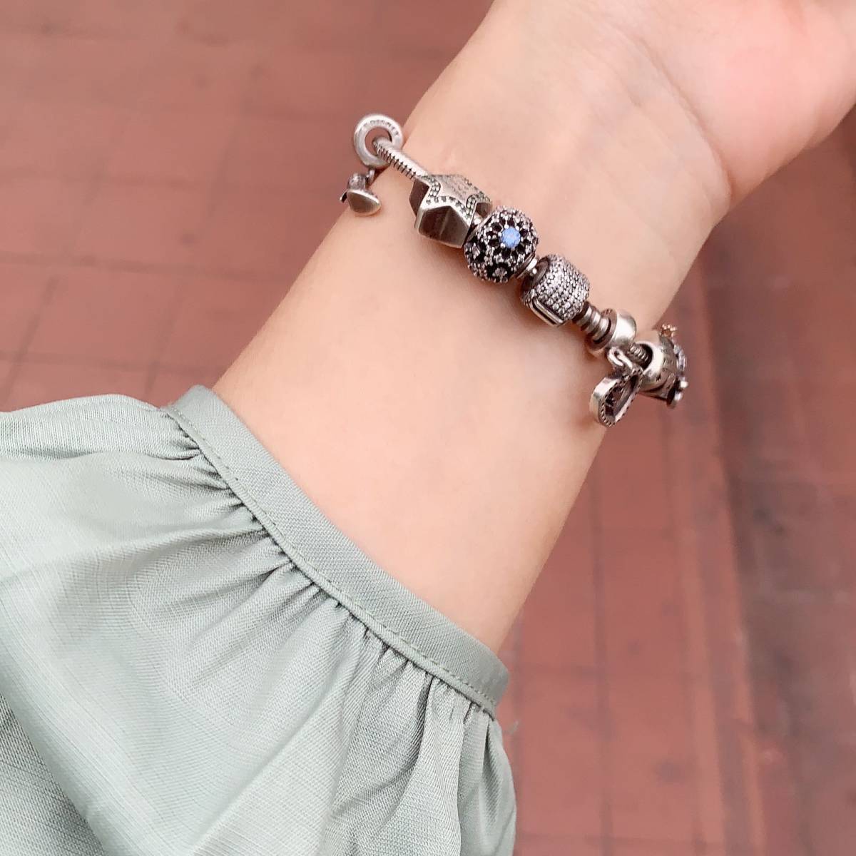 🌝海淘值得买🌝 潘多拉手链    每年给自己买一颗 近两