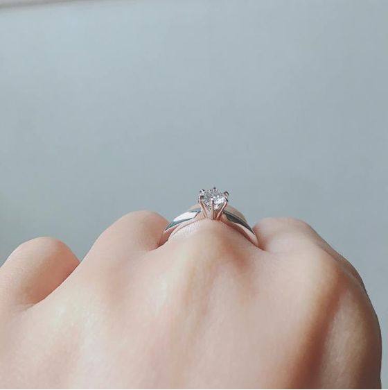 闺蜜**的Blue Nile，下单前还是先去线下珠宝实体店试