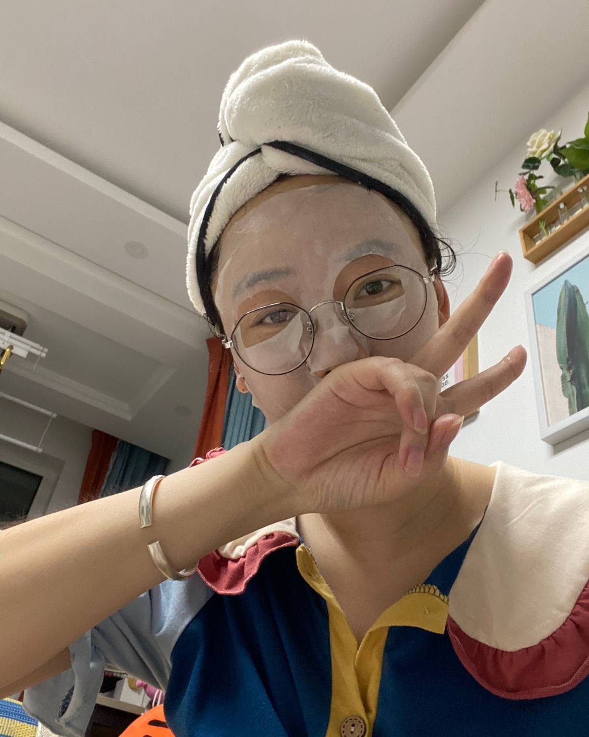 打卡第六天，花花又来打卡啦 今天敷的是曼丹的婴儿面膜，曼丹面