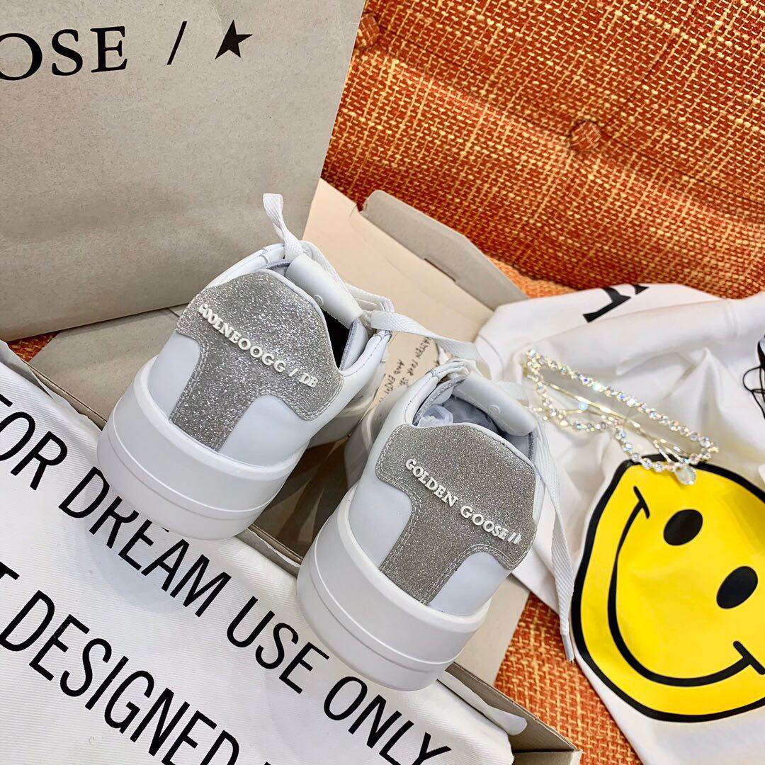 一直想给大家安利这款golden goose 黄金鹅小白鞋，