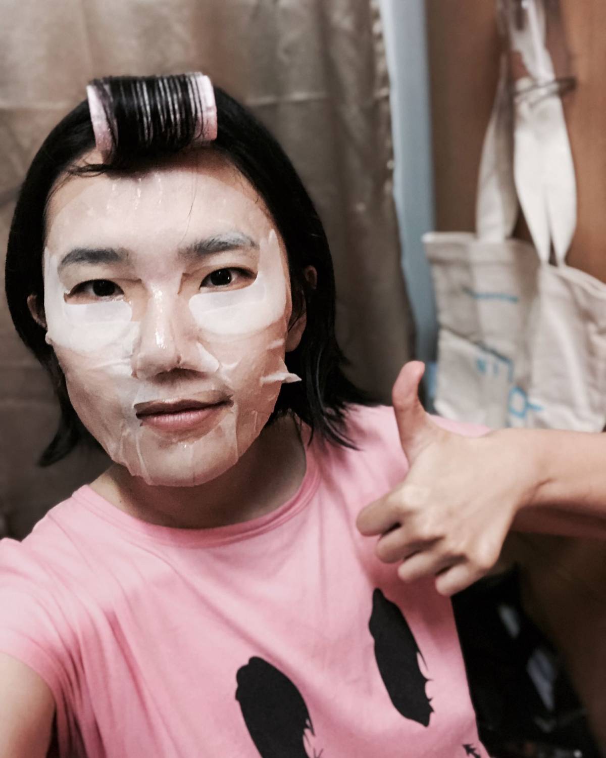 第11次面膜分享～ 今天用的是佑天兰果冻面膜的🌸款，好像还