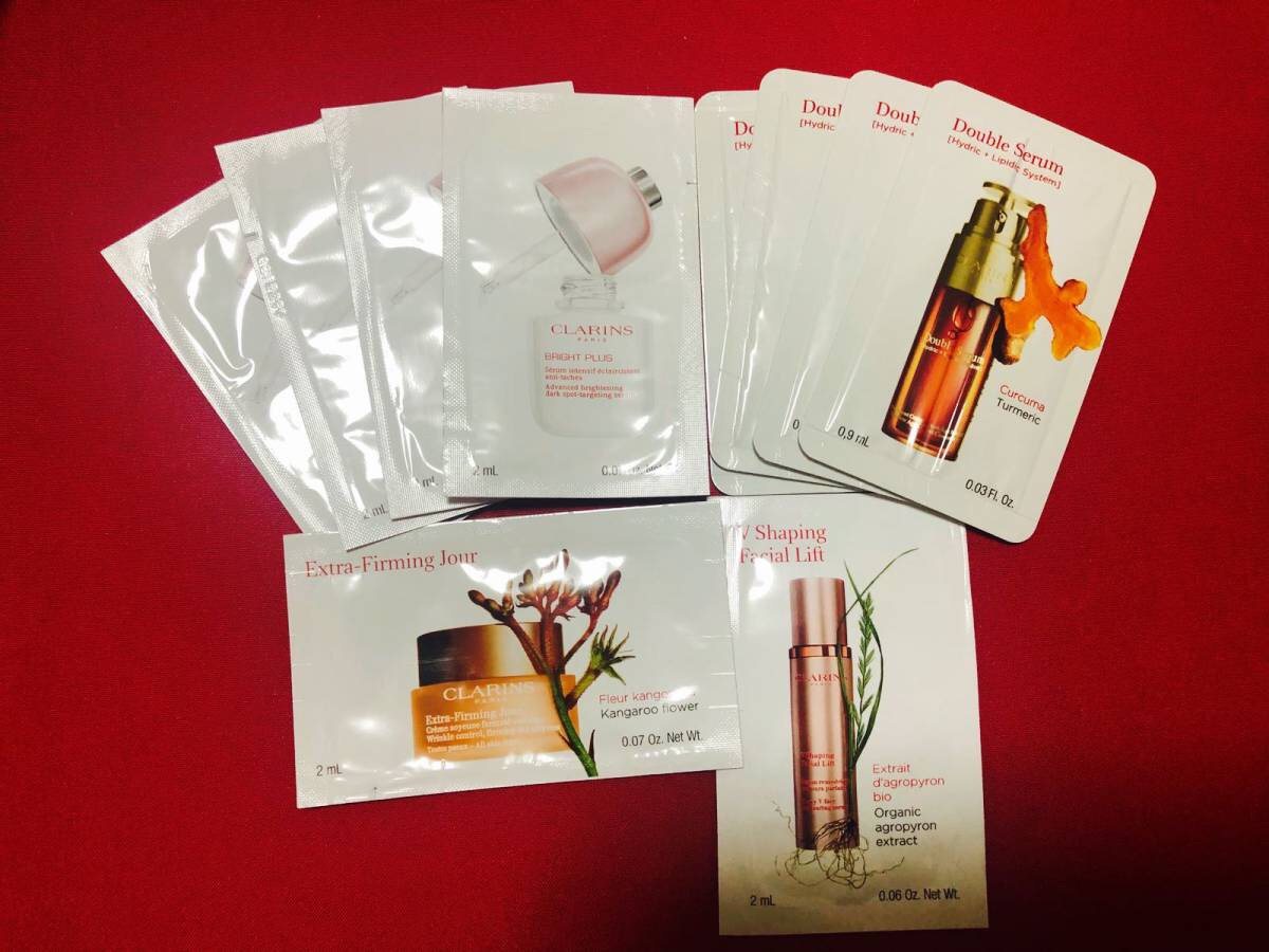 小样不嫌多—娇韵诗  娇韵诗是我喜欢用的一个品牌之一，当初用