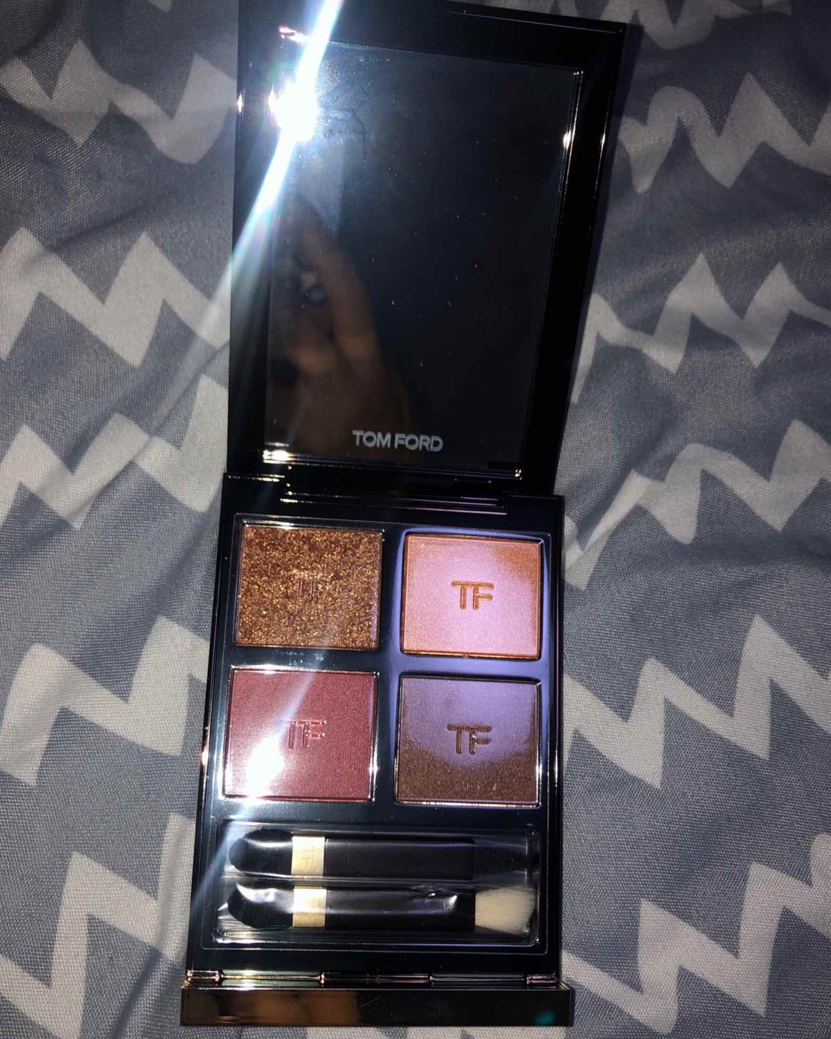 Tom ford 26尼曼购入，有凭证，因为当时很火所以原价