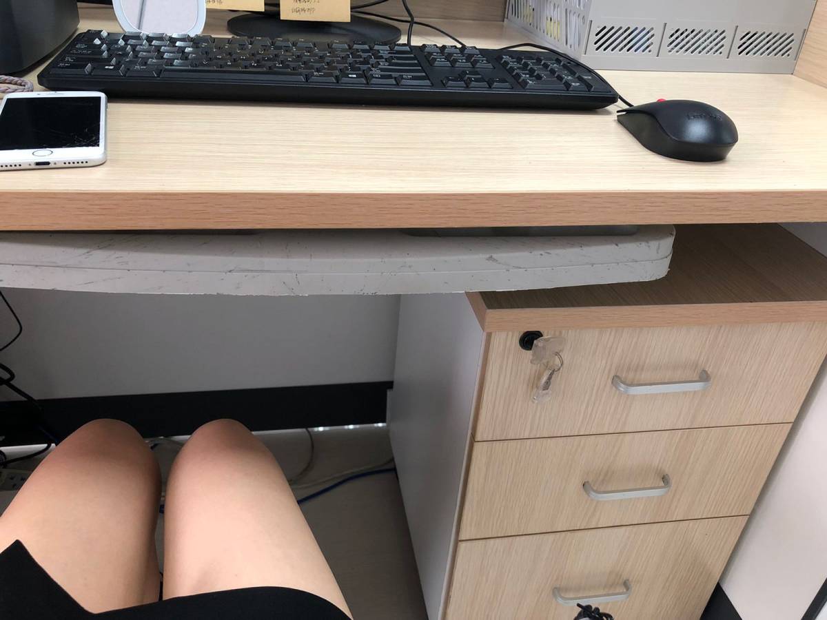 #一起来晒办公桌# 今天刚想起来这个活动，竟然最后一天了！赶