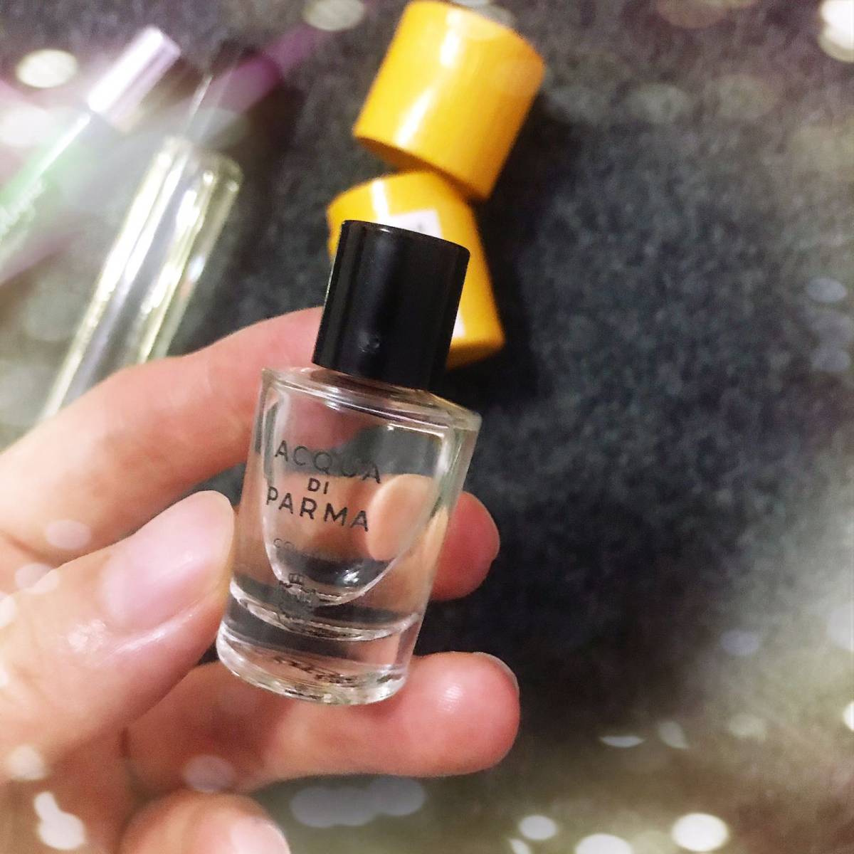 海淘赠送的试管香我留得不太多，但像下面这几种Q香，我真的不舍