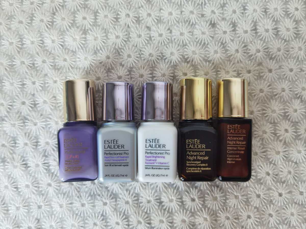 #小样不嫌多# 来自雅诗兰黛美国官网的小样 雅诗兰黛美国官网