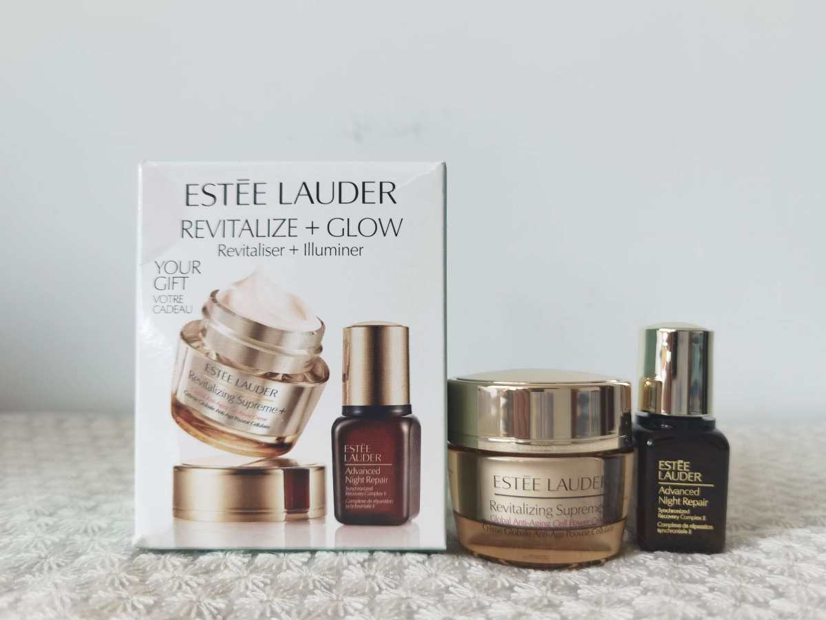 #小样不嫌多# 来自雅诗兰黛美国官网的小样 雅诗兰黛美国官网