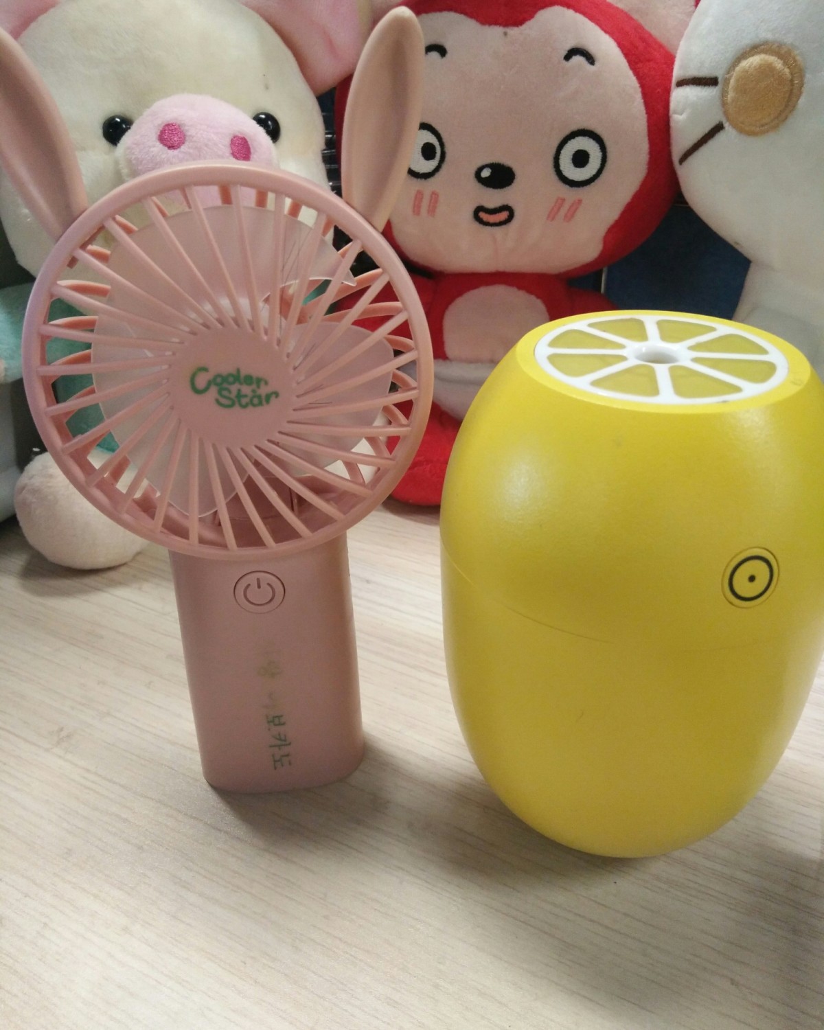 #一起来晒办公桌# 好久不见！来晒晒办公桌💻 1夏天必备物