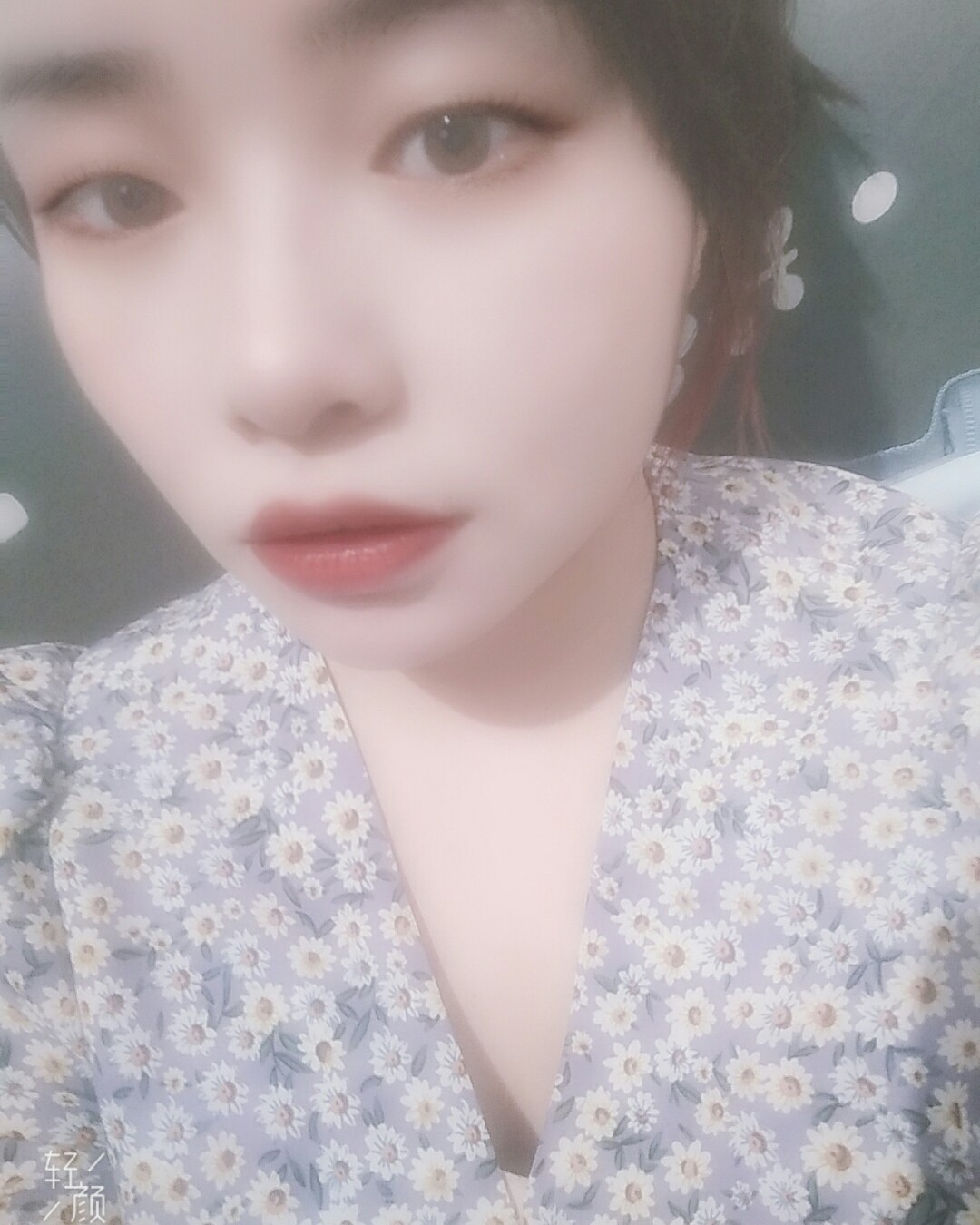 #一周穿搭挑战# 时间：8月9日 地点：上海 天气：37度 