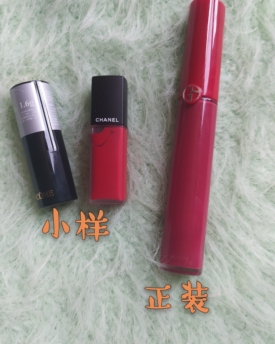 #小样不嫌多#  ✨我的唇膏小样  海淘唇膏送的唇膏小样最怕