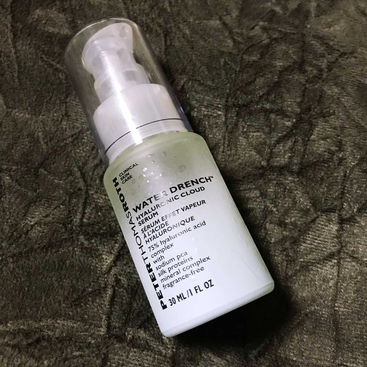 炎炎夏日用什么精华既清爽又保湿？来试试ptr的透明质酸保湿精