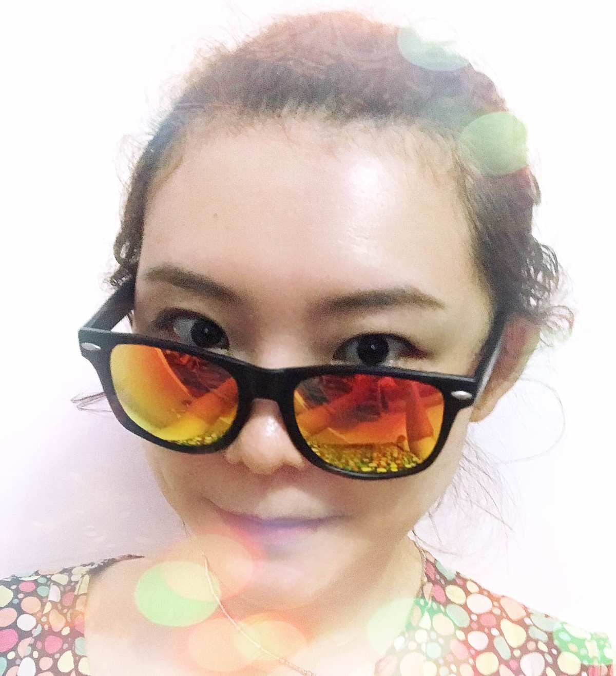 来看看这款超值的太阳镜吧～呃，不过我忘记牌子了…… 购买渠道