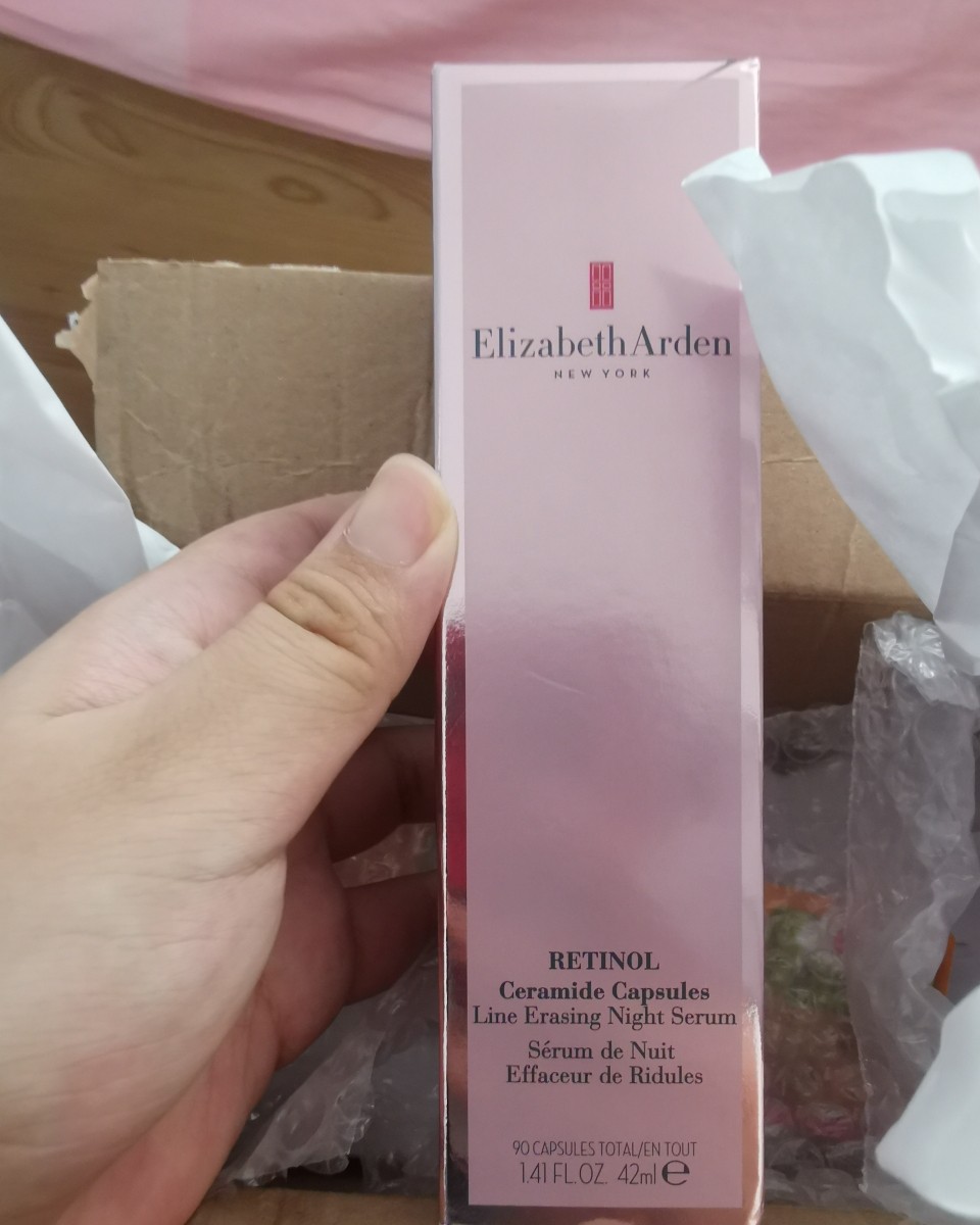 第一次海淘小粉胶的后续 😂快递翻车了  刚看到拿到手看快递
