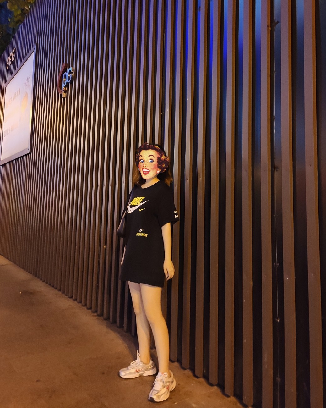 分享穿搭～自己海淘的NikeT恤➕Nike运动鞋 T恤是男码