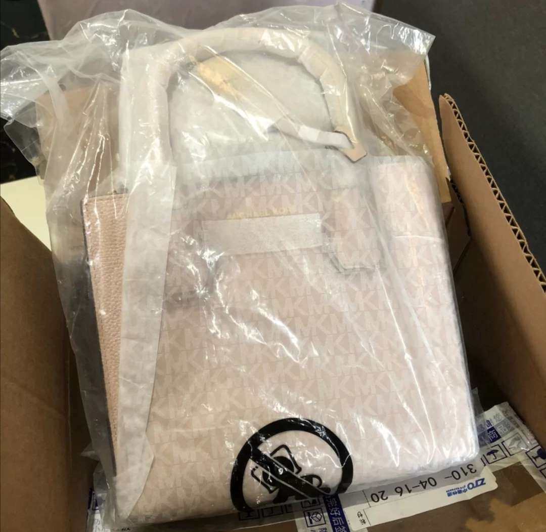 【中环转运无忧线，冲鸭！】【绝美MK粉色锁头包】 ❤️商品介