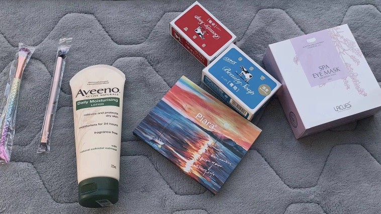 我又来打卡了😍Aveeno燕麦成人保湿润肤乳  Aveen